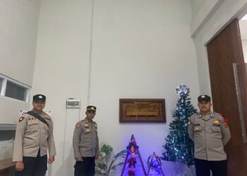 Polsek Warudoyong intensifkan Pengamanan  Gereja