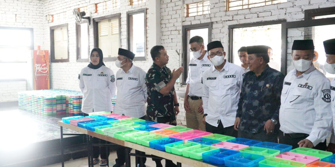 DPRD Kota Sukabumi Tinjau Dapur Umum untuk Program Makanan Bergizi Bagi Pelajar sekolah