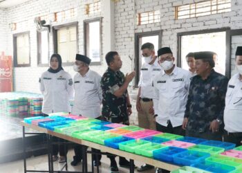 DPRD Kota Sukabumi Tinjau Dapur Umum untuk Program Makanan Bergizi Bagi Pelajar sekolah