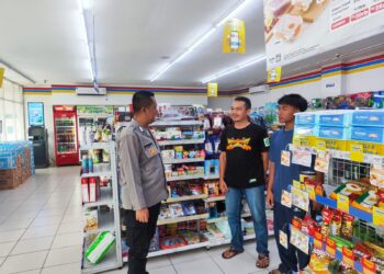 Patroli Dialogis Bhabinkamtibmas Desa Sasagaran Dengan Warga Binaan Sampaikan Himbauan Kamtibmas