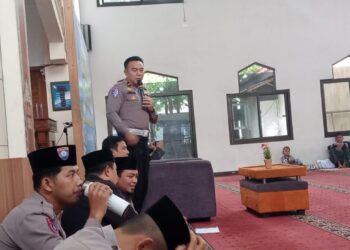 Kapolsek Baros Hadiri Khitanan Masal Yayasan  Abulyatama