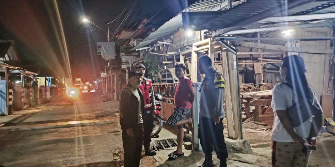 Kegiatan Rutin Yang Ditingkatkan (KRYD) Polsek Baros Antisipasi Gangguan Kamtibmas Malam Minggu