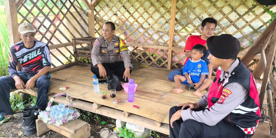 Bhabinkamtibmas Polsek Baros Dukung Tercapainya Ketahanan Pangan Warga Binaan