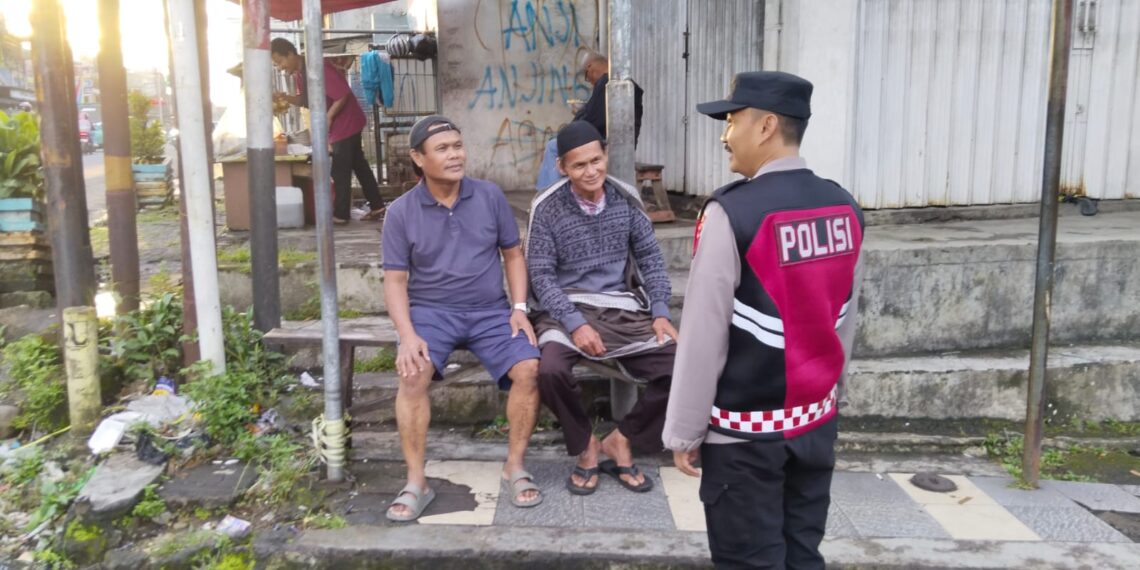 Cegah Gangguan Kamtibmas, Unit Samapta Polsek Cisaat Intensifkan Patroli Dialogis