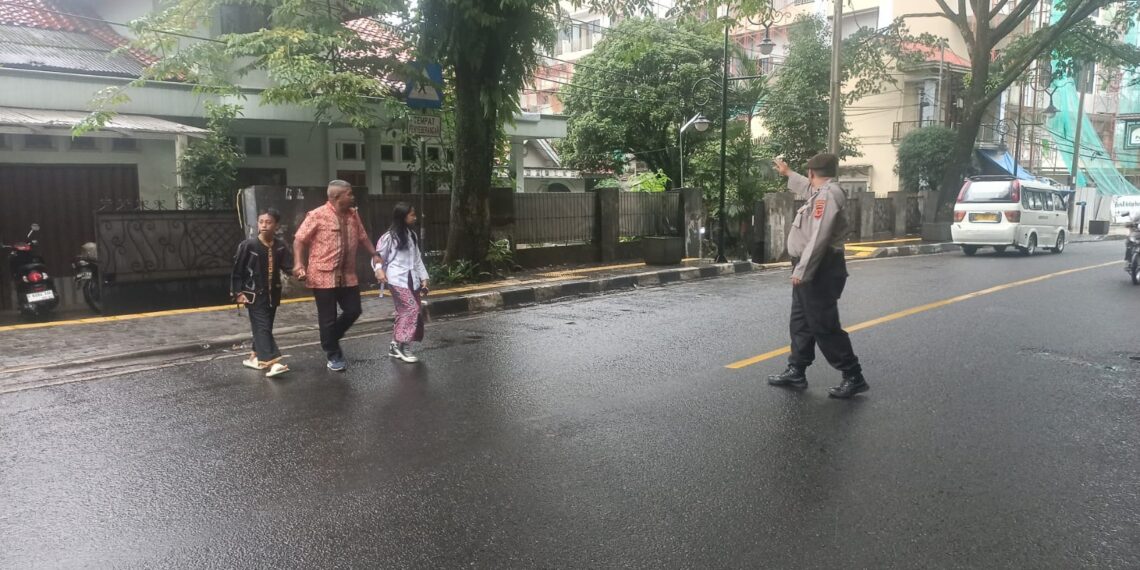 Polsek Gunungpuyuh Rutin Laksanakan Gatur Pagi