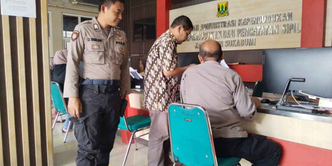 Cegah Gangguan Kamtibmas Polsek Cisaat Intensifkan Patroli Dialogis