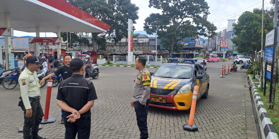 Polsek Citamiang Patroli Dialogis dan Sambangi Warga