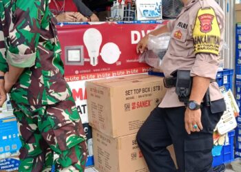 Datangi Warga Langsung, Babinkamtibmas Berikan Himbauan Gukamtibmas