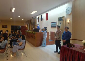 Polsek Kadudampit Laksanakan Pengamanan Gereja GBI