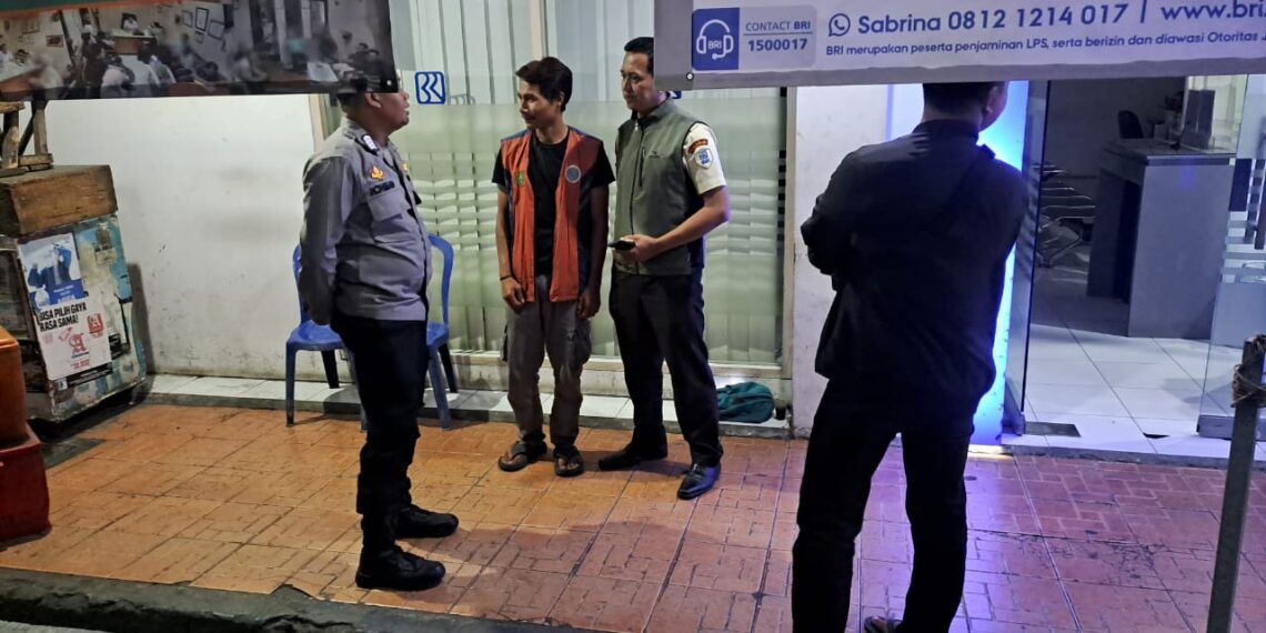 Jaga Kondusifitas Polsek Citamiang Sukabumi Gencarkan Patroli Jaga Kondusifitas Polsek Citamiang Sukabumi Gencarkan Patroli