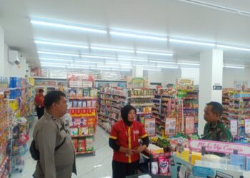 Dalam Upaya Kondusifitas Polsek Warudoyong Lakukan Patroli Dialogis