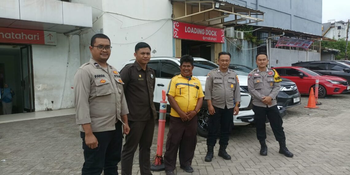 Polsek Cikole Laksanakan Patroli Wilayah dan Dialogis dengan Satpam