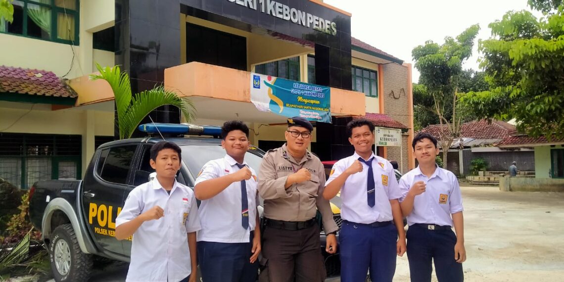 Patroli Unit Samapta Polsek Kebonpedes Antisipasi Tawuran Pelajar dan Gangguan Kamtibmas