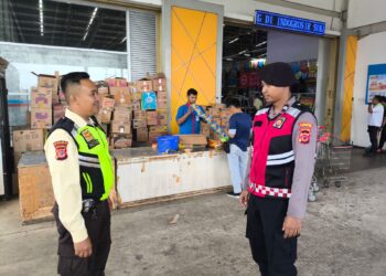 Wujudkan Rasa Aman. Polsek Baros Serukan Himbauan  Kamtibmas  Bersama Satpam Indogrosir