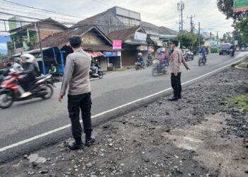 Polsek Gunungpuyuh Rutin Laksanakan Gatur Pagi, Agar Terciptanya Kamseltibcar Lantas