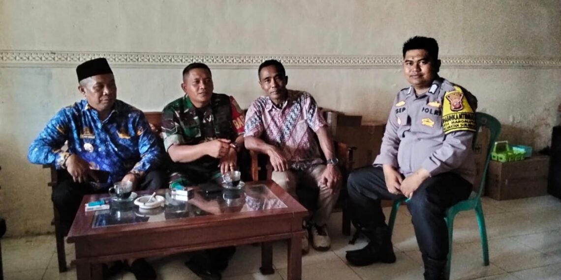 Polsek Sukaraja Melaksanakan Sambang Desa Untuk Melakukan Koordinasi