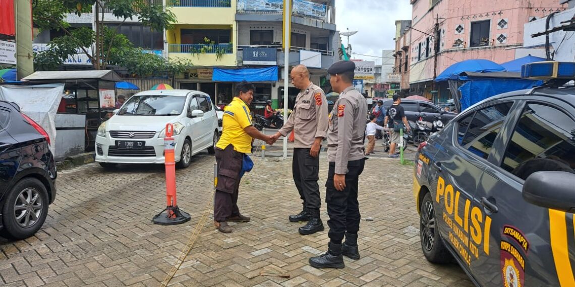 Unit Samapta Polsek Cikole Laksanakan Dialogis