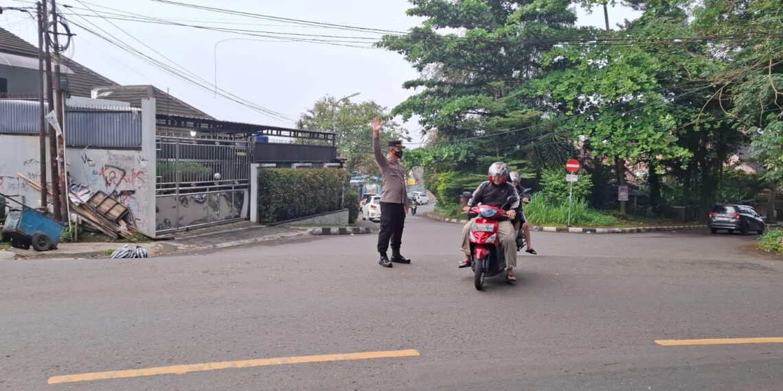 Polsek Gunungpuyuh Rutin Laksanakan Gatur Pagi