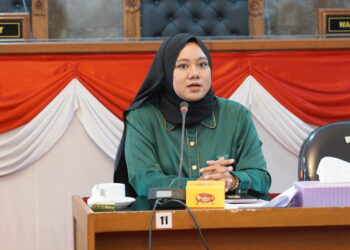 REKLAME DIPASANGI SPANDUK PERINGATAN, DPRD: PERLU SOSIALISASI LANJUT