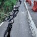 Sudah Satu Bulan belum ada Perbaikan, Pengendara dihimbau Waspada Lintasi Jalan Amblas Baros-Nyalindung