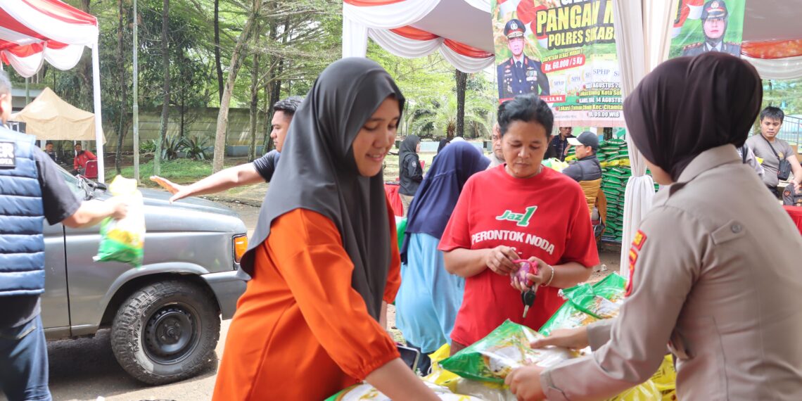 Polres Sukabumi Kota Kembali Gelar GPM, 7 Ton Beras Ludes Diserbu Warga