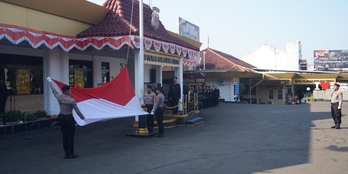 Peringati HUT RI ke-80, Kapolres Sukabumi Kota Ajak Personel Layani Masyarakat dengan Hati