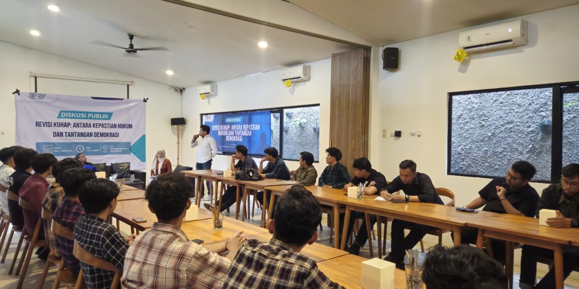 Mahasiswa Bandung Raya Gelar Diskusi Publik Revisi KUHAP