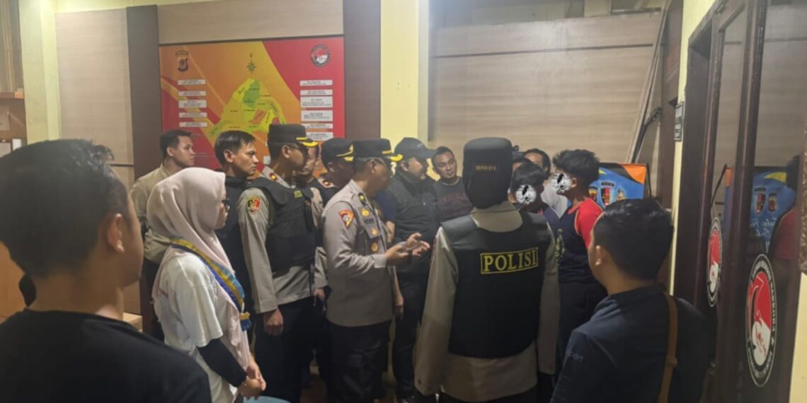 Polres Sukabumi Kota Amankan 13 Peserta Aksi, 12 Positif Narkoba