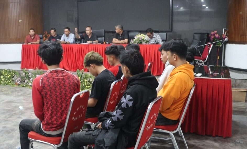 12 Peserta Aksi Unras Positif Narkoba di Sukabumi Digiring Polisi ke BNN Sukabumi