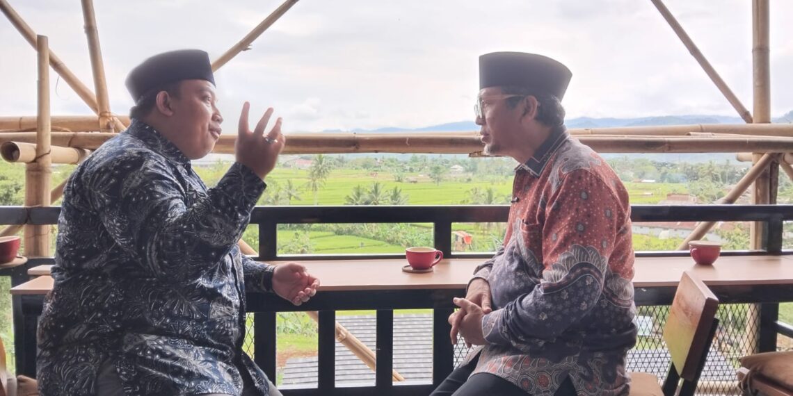 Di Momen Sumpah Pemuda, Presiden PKS Al Muzzammil Yusuf Sambangi Masjid Sejuta Pemuda di Sukabumi