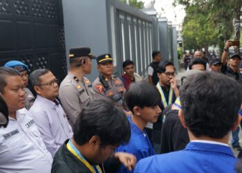 Ketua DPRD Kota Sukabumi Apresiasi Aksi Mahasiswa: Cermin Demokrasi Sehat