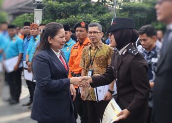 Bripda Febry Raih Penghargaan Polri Muda Berprestasi dari Wali Kota Sukabumi