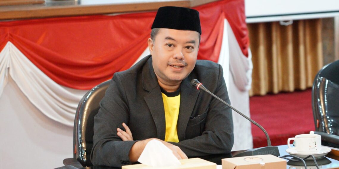 Dukung Pemprov, Fraksi PKS Ingatkan Guru Jadi Teladan Bukan Menghukum