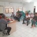 Bhabinkamtibmas Baros Kawal Pemilihan Ketua LPM, Serap Aspirasi Warga