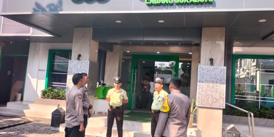 Sambangi Warga, Polsek Citamiang Gencarkan Patroli Dialogis Cegah Gangguan Kamtibmas