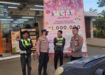 Patroli Dialogis Polsek Cisaat Perkuat Kemitraan dengan Warga untuk Jaga Kamtibmas
