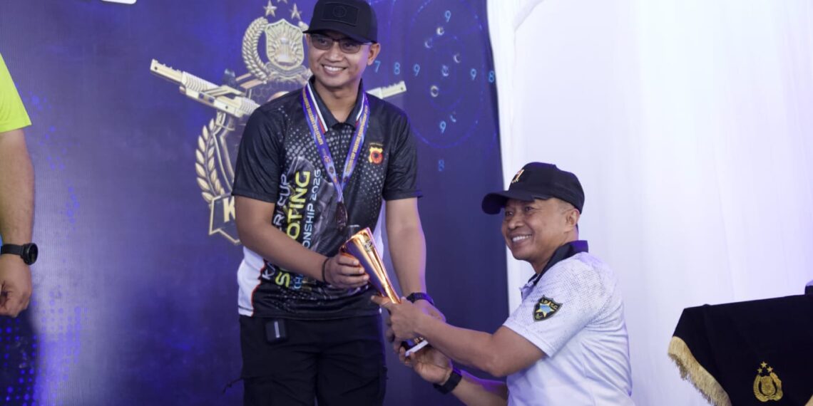 Wakapolres Sukabumi Kota Raih Juara 3 Kapolri Cup Shooting Championship 2026