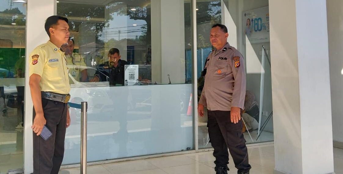 Patroli Dialogis, Polsek Cikole Perkuat Pengawasan di Wilayah Rawan