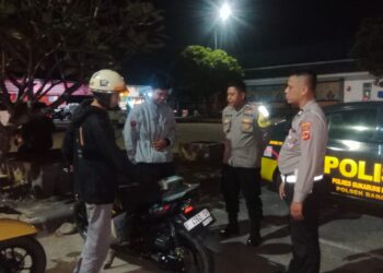 Patroli Polsek Baros Intensifkan Pengamanan Malam, Sasar Titik Rawan Kriminalitas
