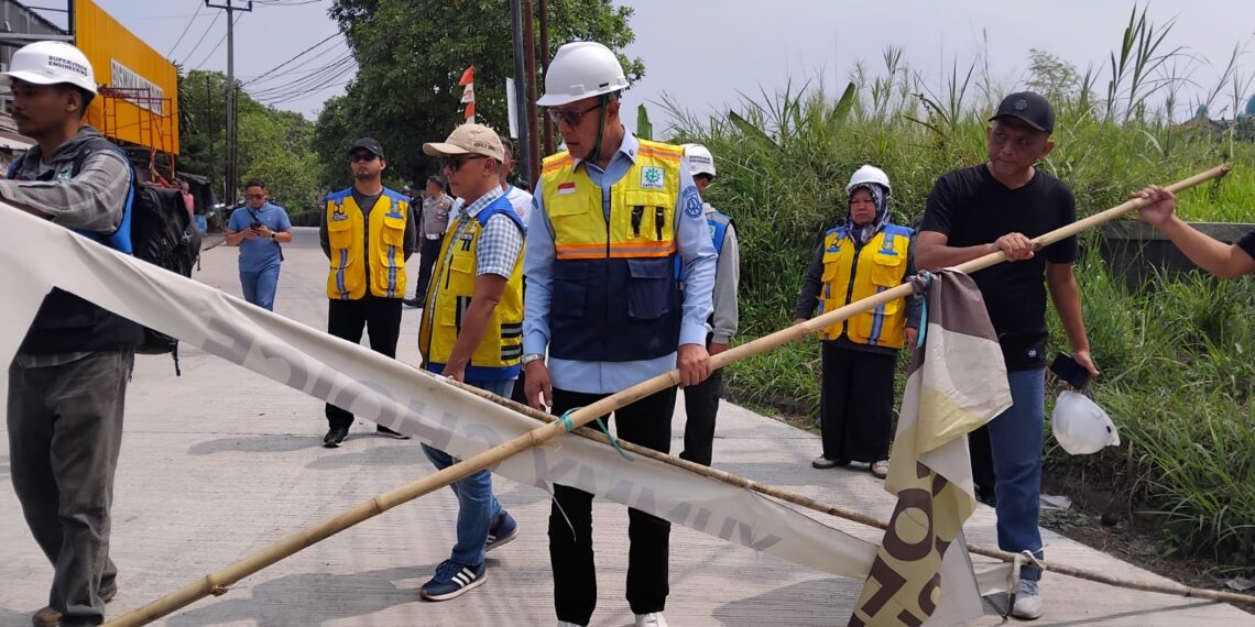 Pengecoran Rampung, Akses Jalan Prana Sukabumi Kembali Dibuka