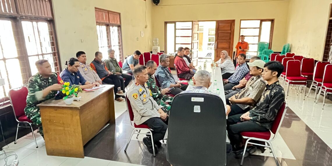 Kapolsek Sukaraja Kawal Mediasi Program MBG, Polisi Dorong Penyelesaian Lewat Musyawarah