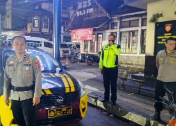 Polsek Cikole Intensifkan Patroli Malam, Sasar Permukiman hingga Objek Vital