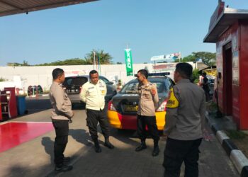 Patroli Dialogis, Polsek Citamiang Ajak Warga Aktif Jaga Keamanan Lingkungan