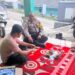 Ngopi Bareng Warga, Bhabinkamtibmas Sukalarang Dorong Pengaktifan Poskamling