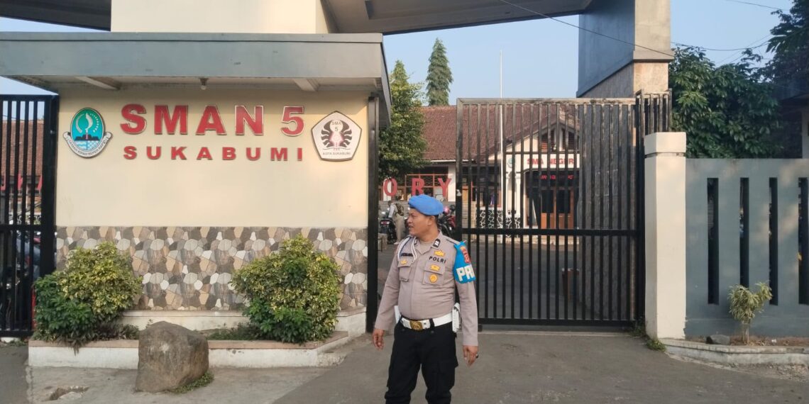 Polsek Cibeureum Rutin Gatur Pagi, Cegah Kemacetan dan Tekan Risiko Kecelakaan