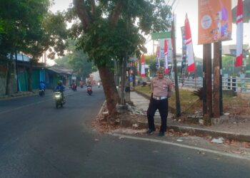 Polsek Warudoyong Atur Lalu Lintas di Jam Sibuk, Bantu Kelancaran Aktivitas Warga