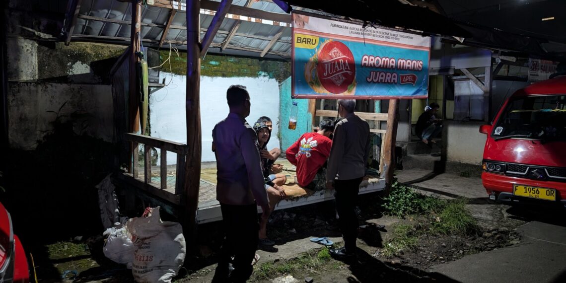 Polsek Kadudampit Intensifkan Patroli Malam, Antisipasi Geng Motor hingga Balap Liar
