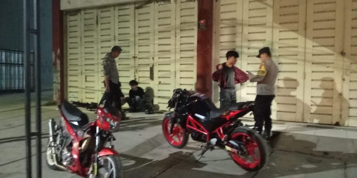 Polisi Bubarkan Balap Liar di Jalur Lingkar Selatan Sukabumi