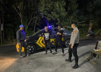 Polsek Citamiang Patroli Malam di Titik Rawan, Cegah Gangguan Kamtibmas
