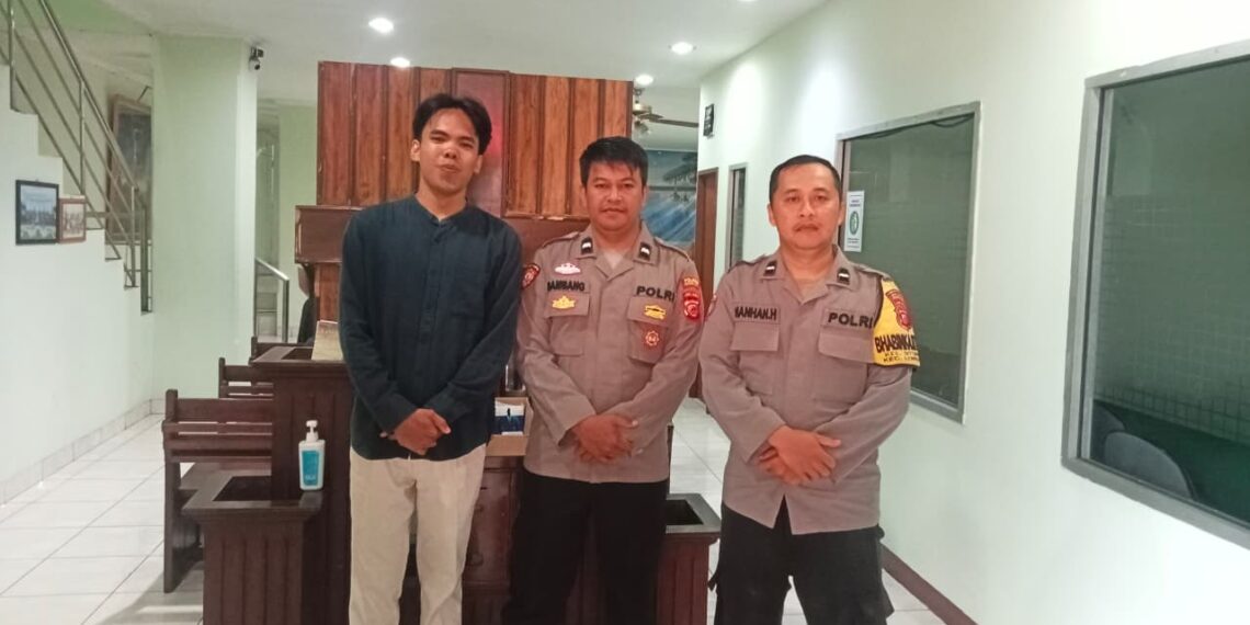 Ibadah Mingguan di Sejumlah Gereja Sukabumi Berjalan Khidmat, Polisi Lakukan Pengamanan